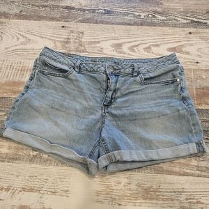 Lauren Conrad Jean shorts size 10